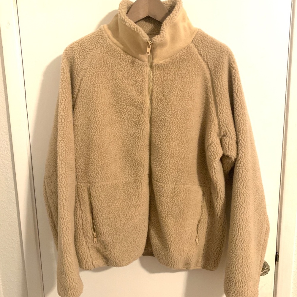 Brandy Melville teddy jacket